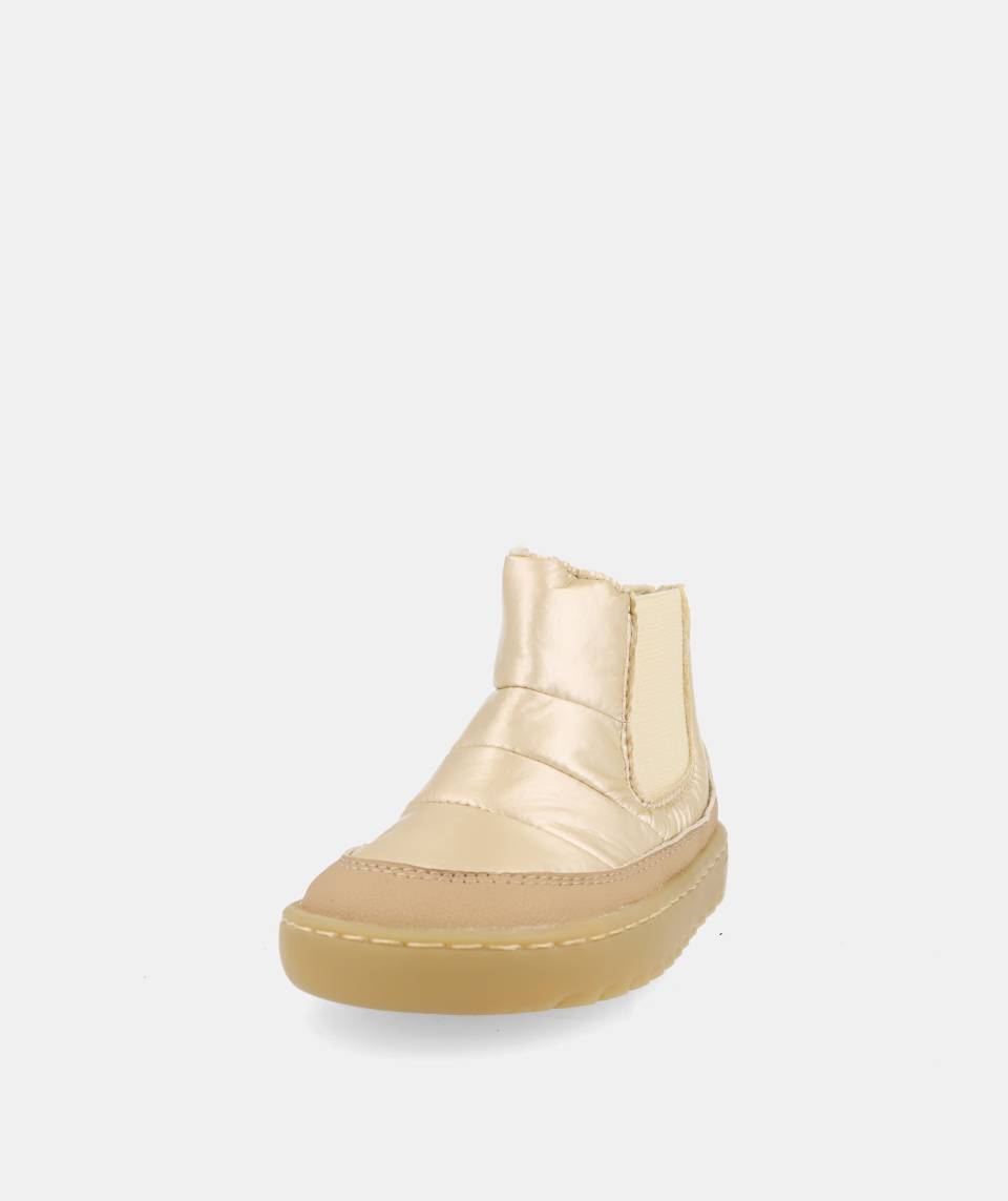 Blanditos - Botas Luanda Arena