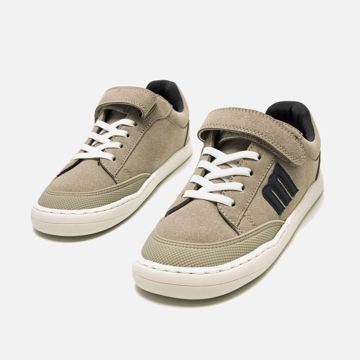 MTNG - Free Cinza Marino