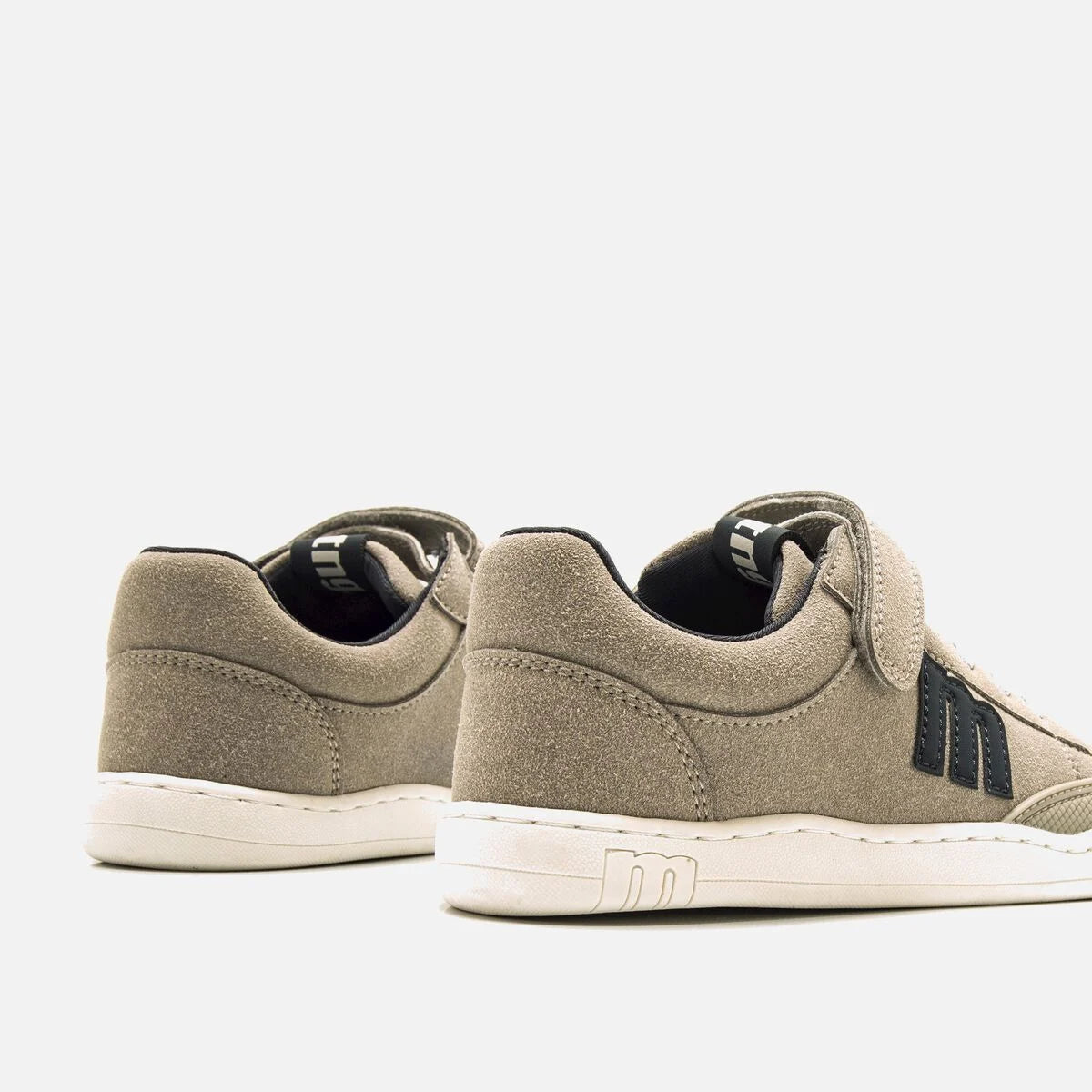 MTNG - Free Cinza Marino